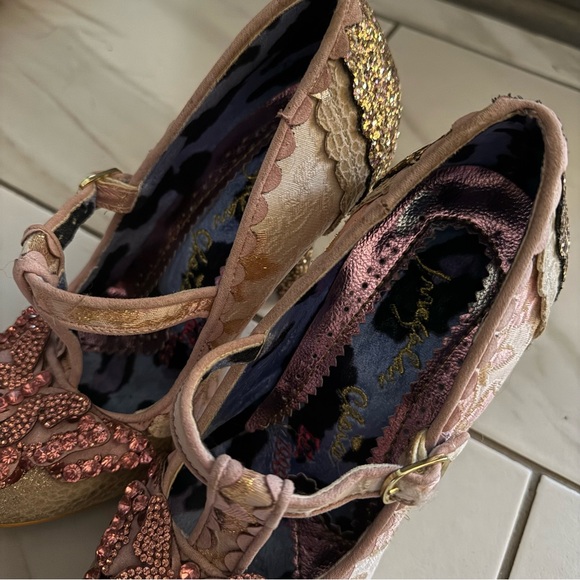 IRREGULAR CHOICE Papillon Pumps - Picture 9 of 9